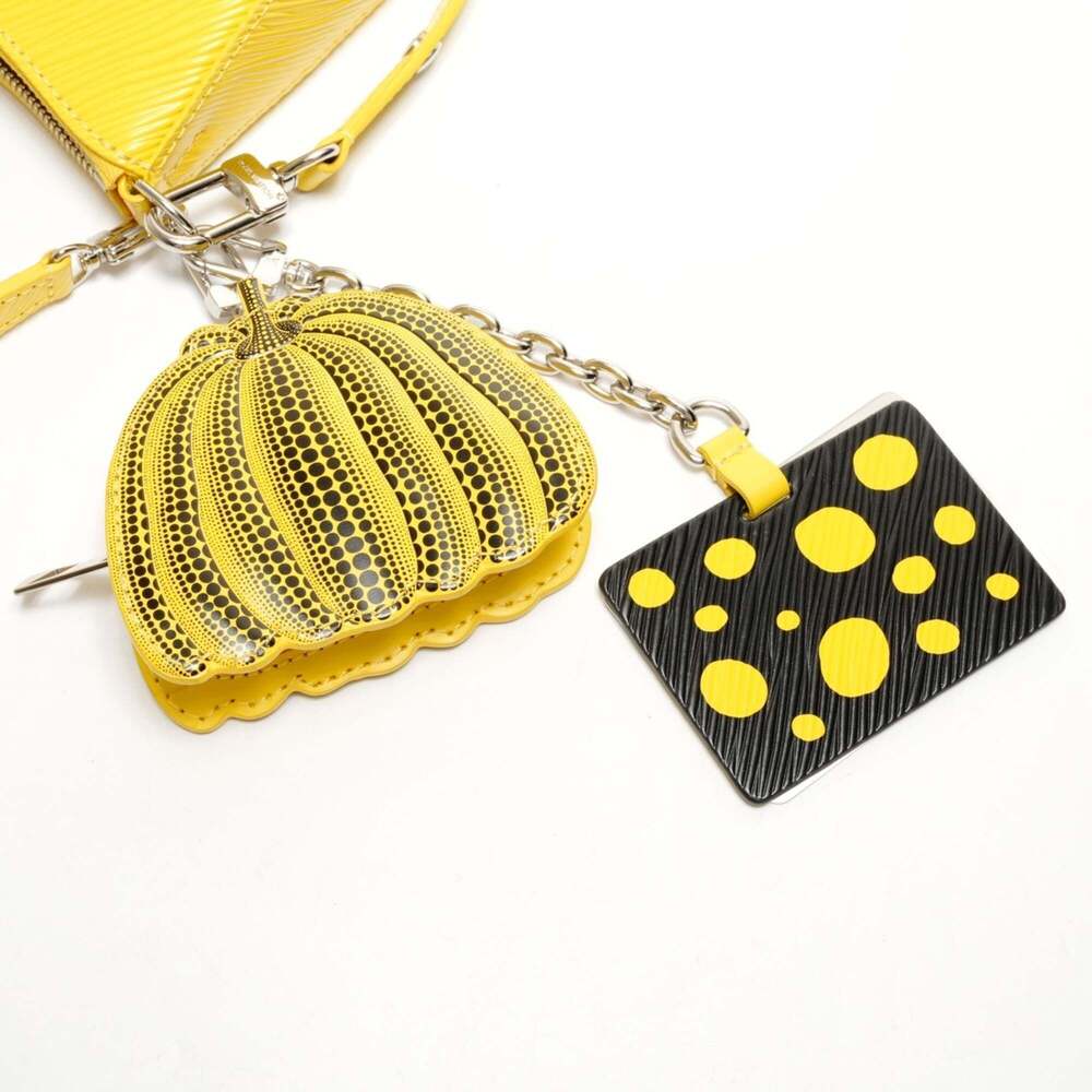 Louis Vuitton Epi Leather Yayoi Kusama Malellini Shoulder Bag in Yellow - Picture 14 of 15